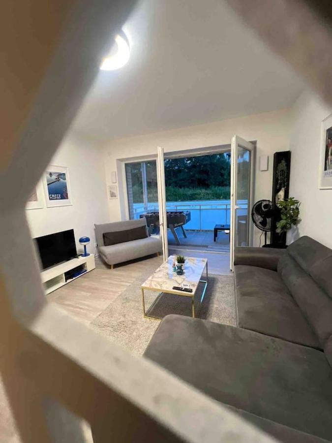 Luxurioeses Apartment,Neubau, 4 Personen, Parkplatz, Griechischer Stil بوخوم المظهر الخارجي الصورة