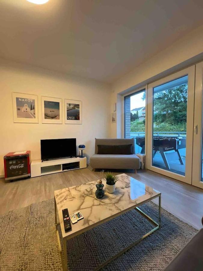 Luxurioeses Apartment,Neubau, 4 Personen, Parkplatz, Griechischer Stil بوخوم المظهر الخارجي الصورة