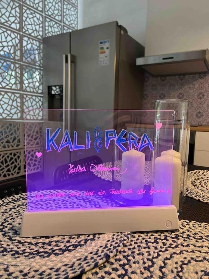 Luxurioeses Apartment,Neubau, 4 Personen, Parkplatz, Griechischer Stil بوخوم المظهر الخارجي الصورة