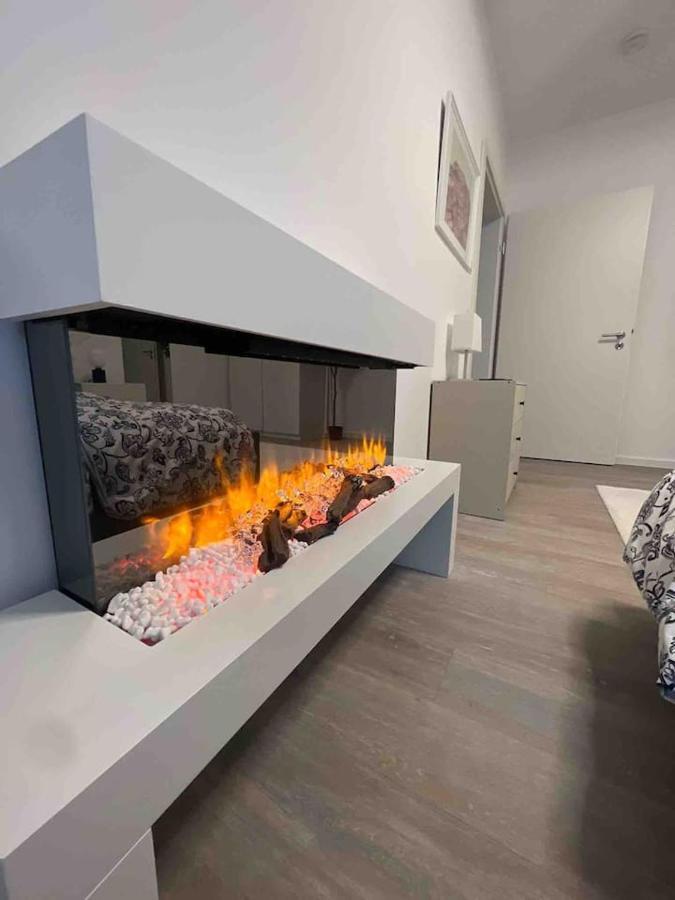 Luxurioeses Apartment,Neubau, 4 Personen, Parkplatz, Griechischer Stil بوخوم المظهر الخارجي الصورة